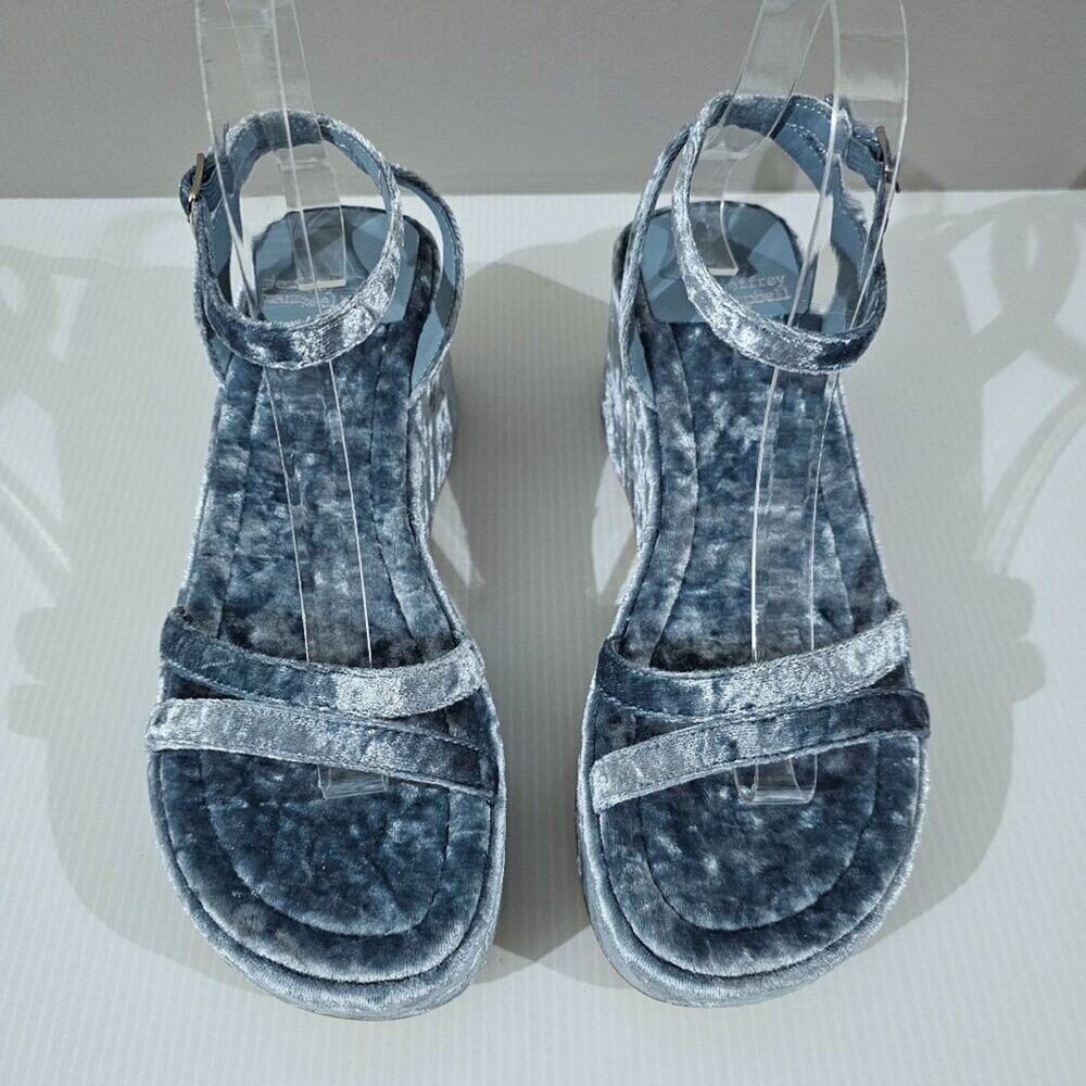 Jeffrey Campbell Activate Platform Sandal Womens 8 Blue Crushed Velvet Heels NEW - Picture 4 of 13